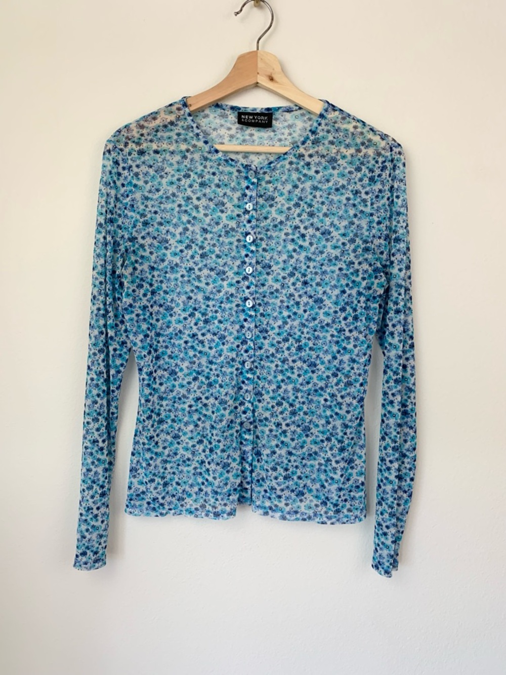 Vintage Y2K Mesh Floral New York & Company Blue Button-Front Long Sleeve Top